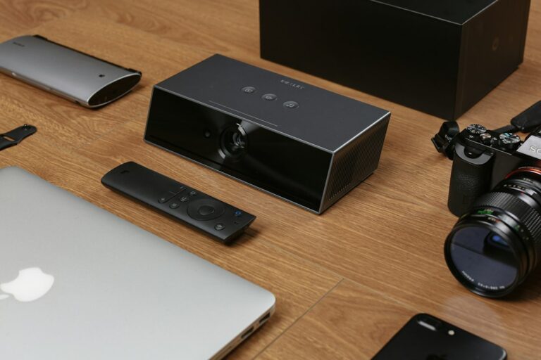 Shop Smart: Finding Affordable Tech Gadgets Online Made Easy